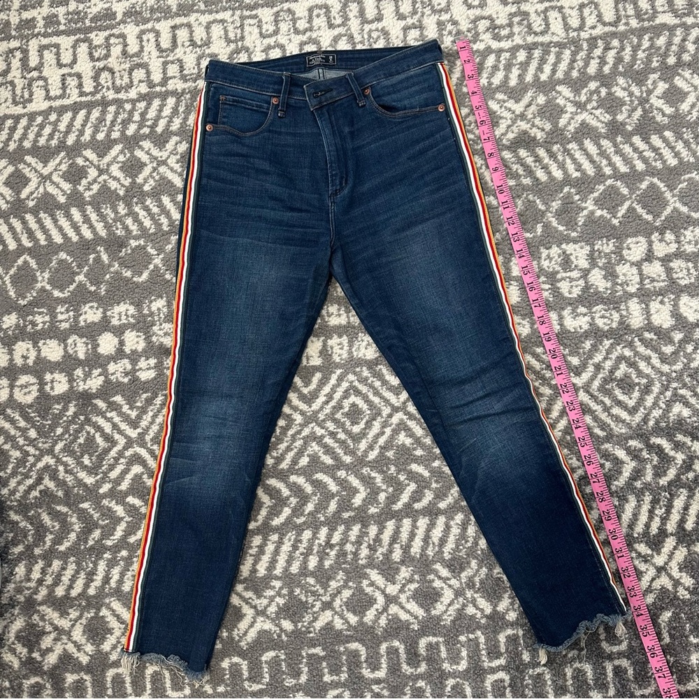 Stylish Blue Jeans with Side Stripes